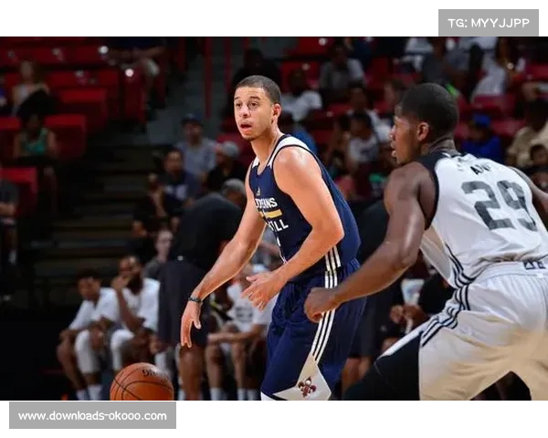 公牛客场大胜鹈鹕，科比怀特外线发挥出色