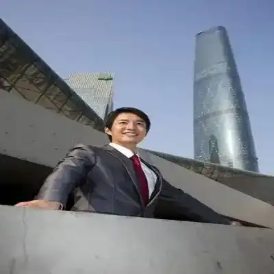 钟霁